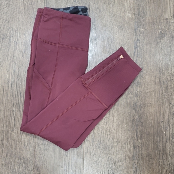 Lululemon leggings - Picture 7 of 7